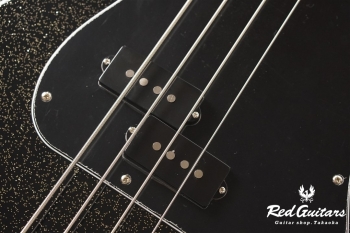 J PRECISION BASS - BLACK GOLD